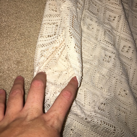 Cream beach coverup - Picture 4 of 4